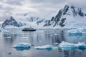 Crucero de expedición a la Antártida desde Chile: qué incluye y cómo elegir itinerario